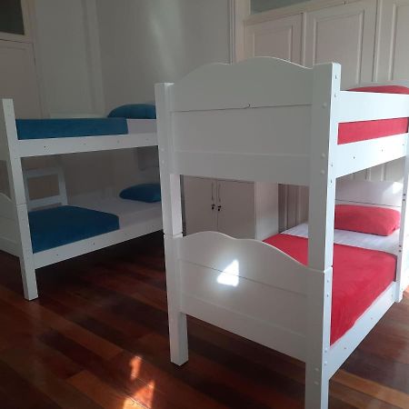 Casarao Hostel & Quartos Privados Флорианополис Экстерьер фото