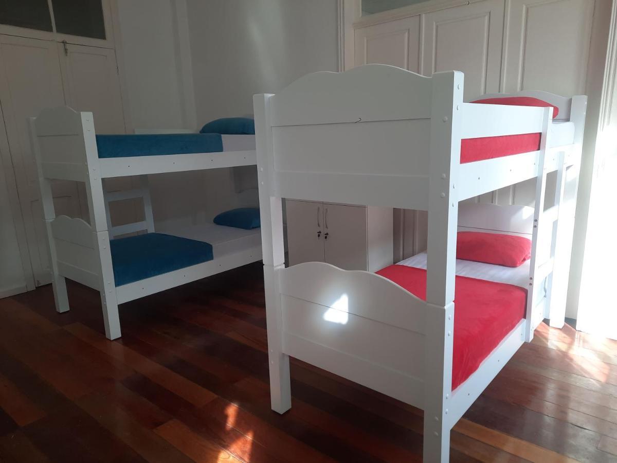 Casarao Hostel & Quartos Privados Флорианополис Экстерьер фото